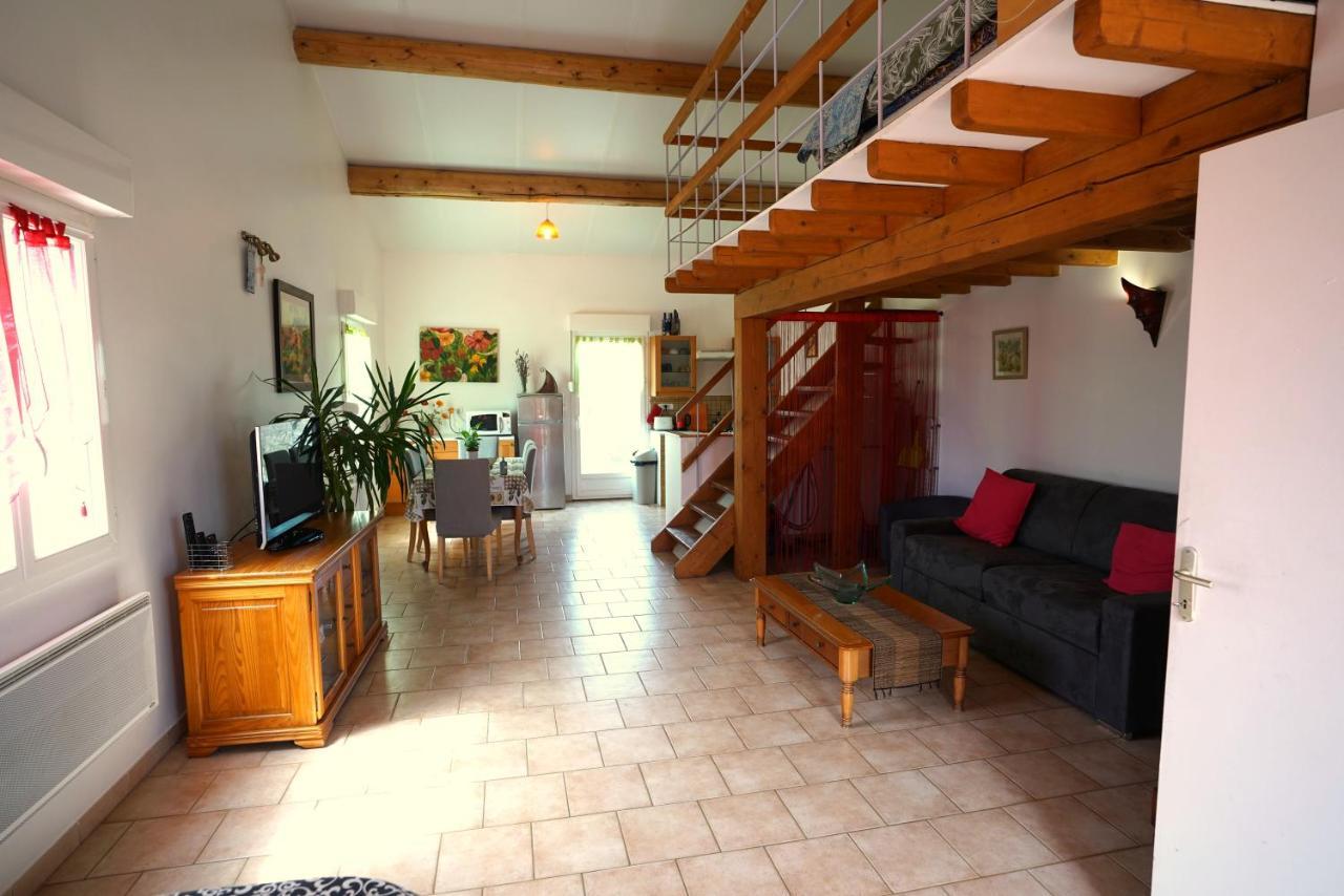 Appartamento Loft Avec Mezzanine Montagnac  Esterno foto