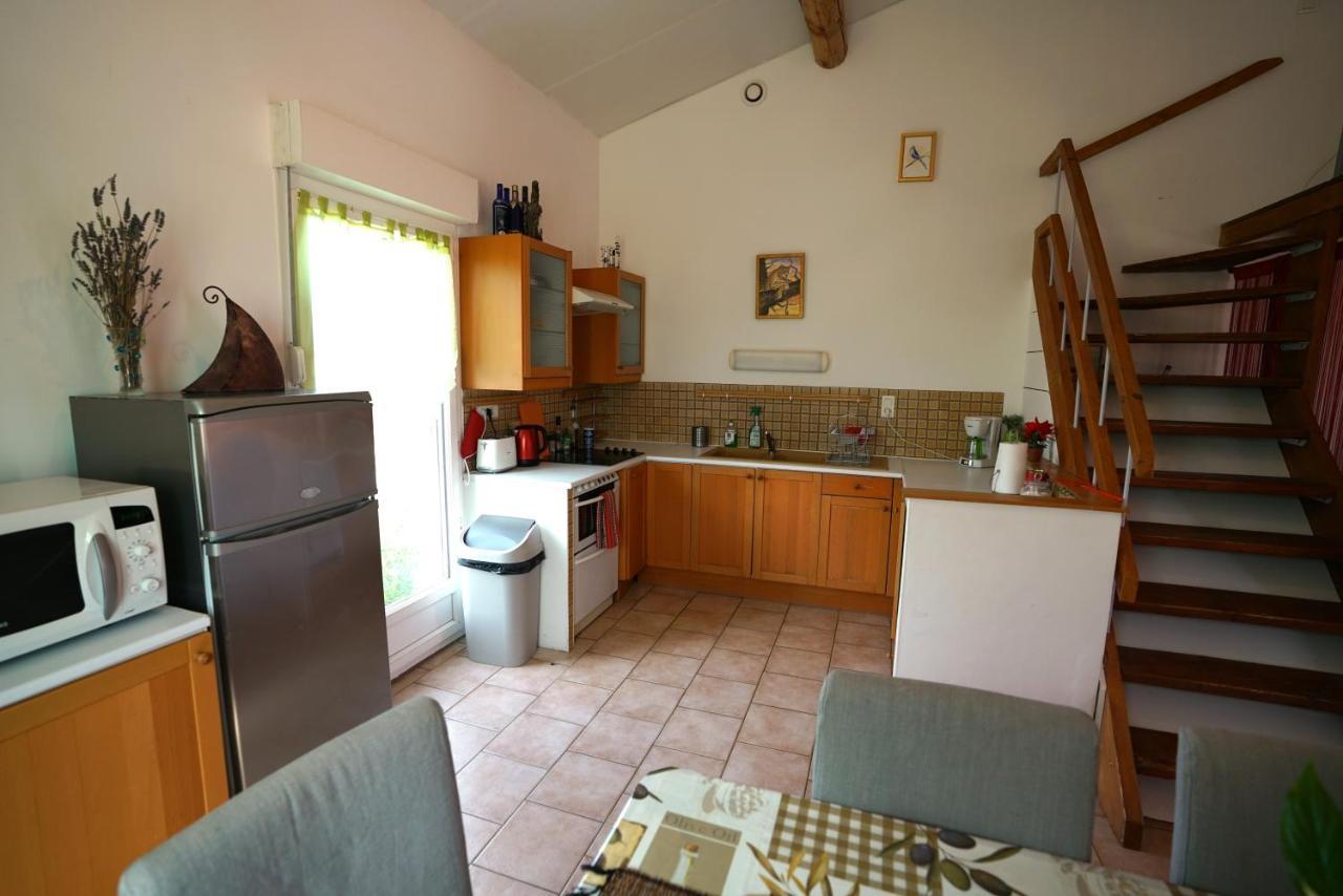 Appartamento Loft Avec Mezzanine Montagnac  Esterno foto
