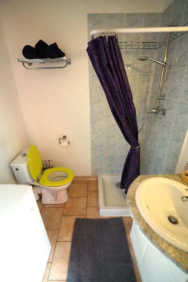 Appartamento Loft Avec Mezzanine Montagnac  Esterno foto